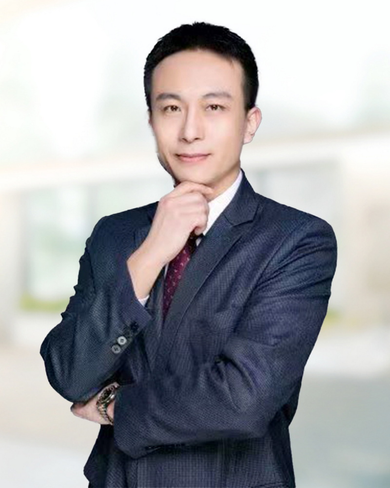 田震