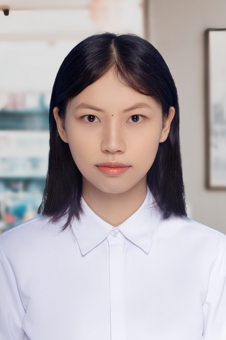 邱敏